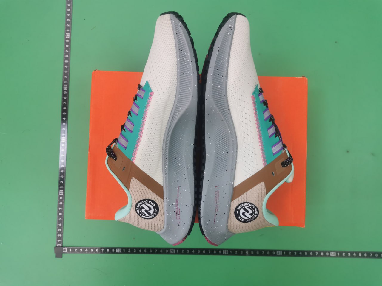 Nike Air Zoom Pegasus 381 -4