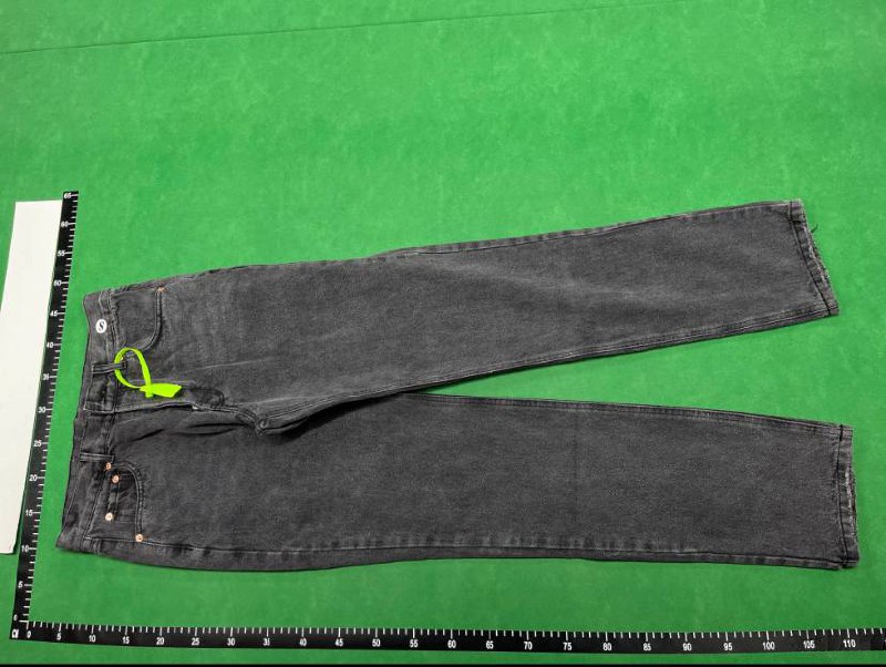 Burberry Prada Moncler Levis Jeans -2