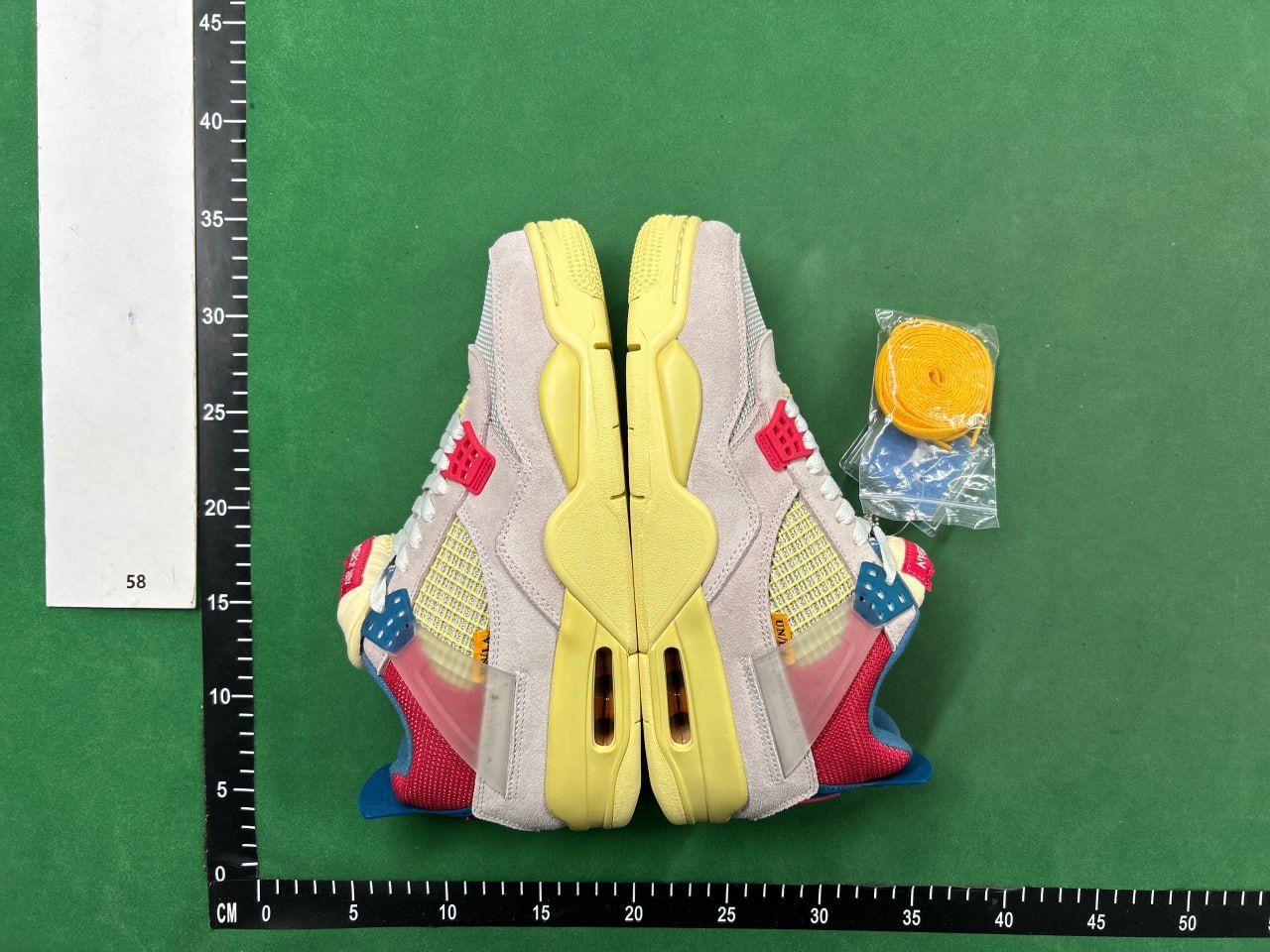 KXKZ JORDAN4 -2