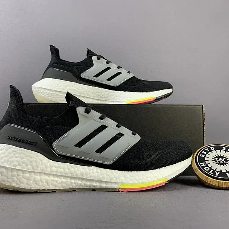 ADIDAD ULTRA BOOST -2