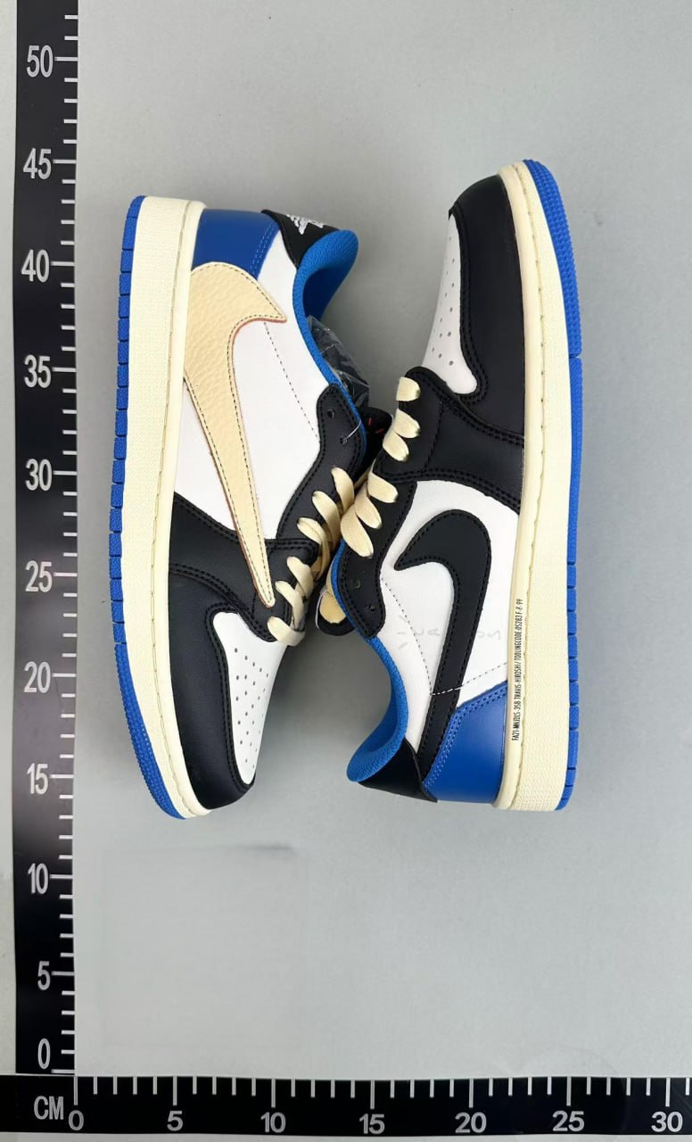 Jordan 1 Low1 -3