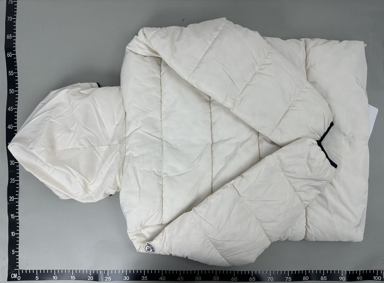 Moncler Quilted Jacket2 -3