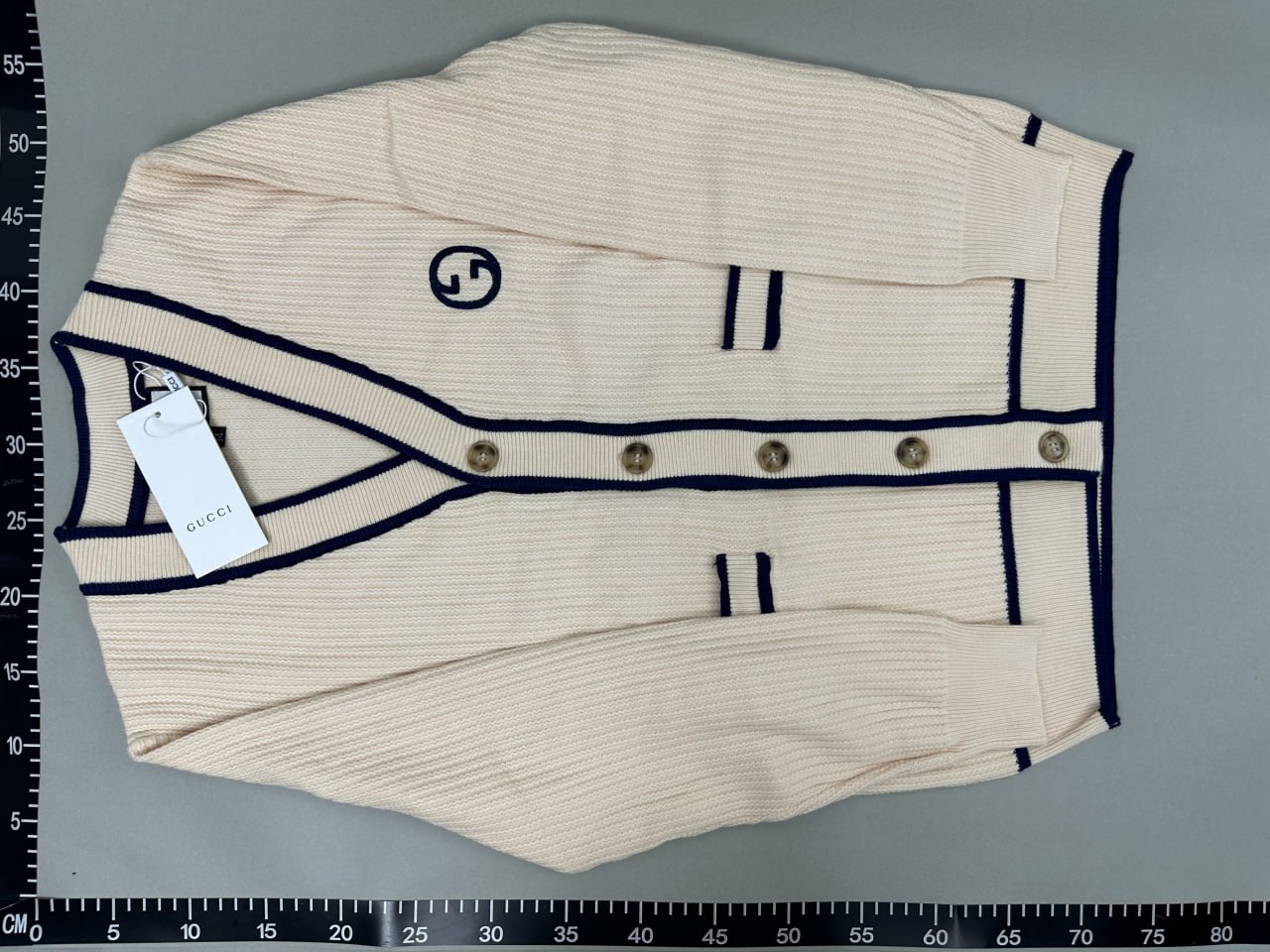 Gucci Sweater2 -3