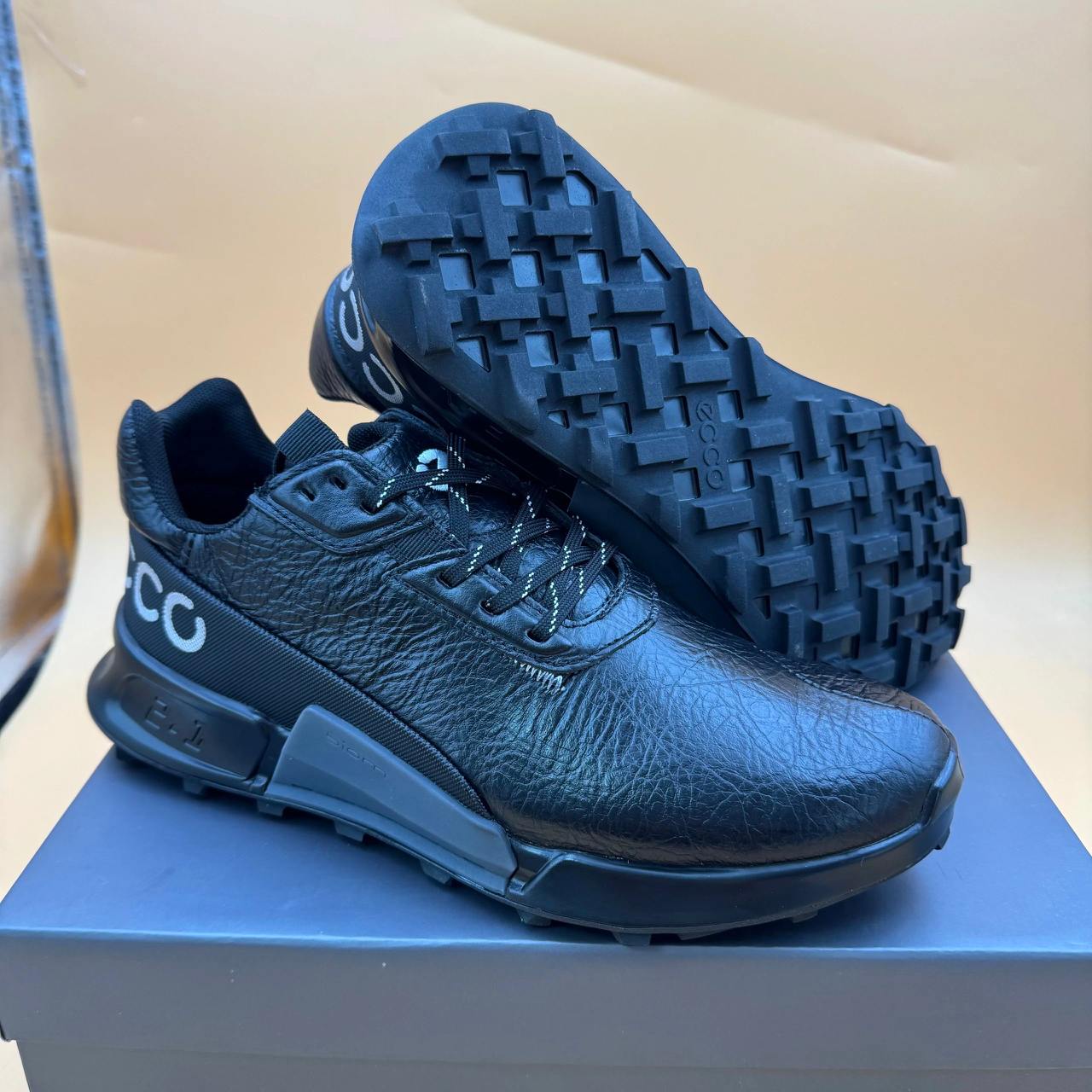  ECCO classic running shoes -4