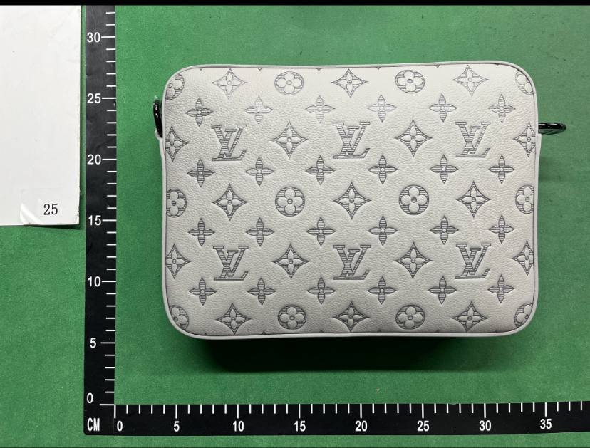  Louis Vuitton Bags Wallet(40 Style)1 -2