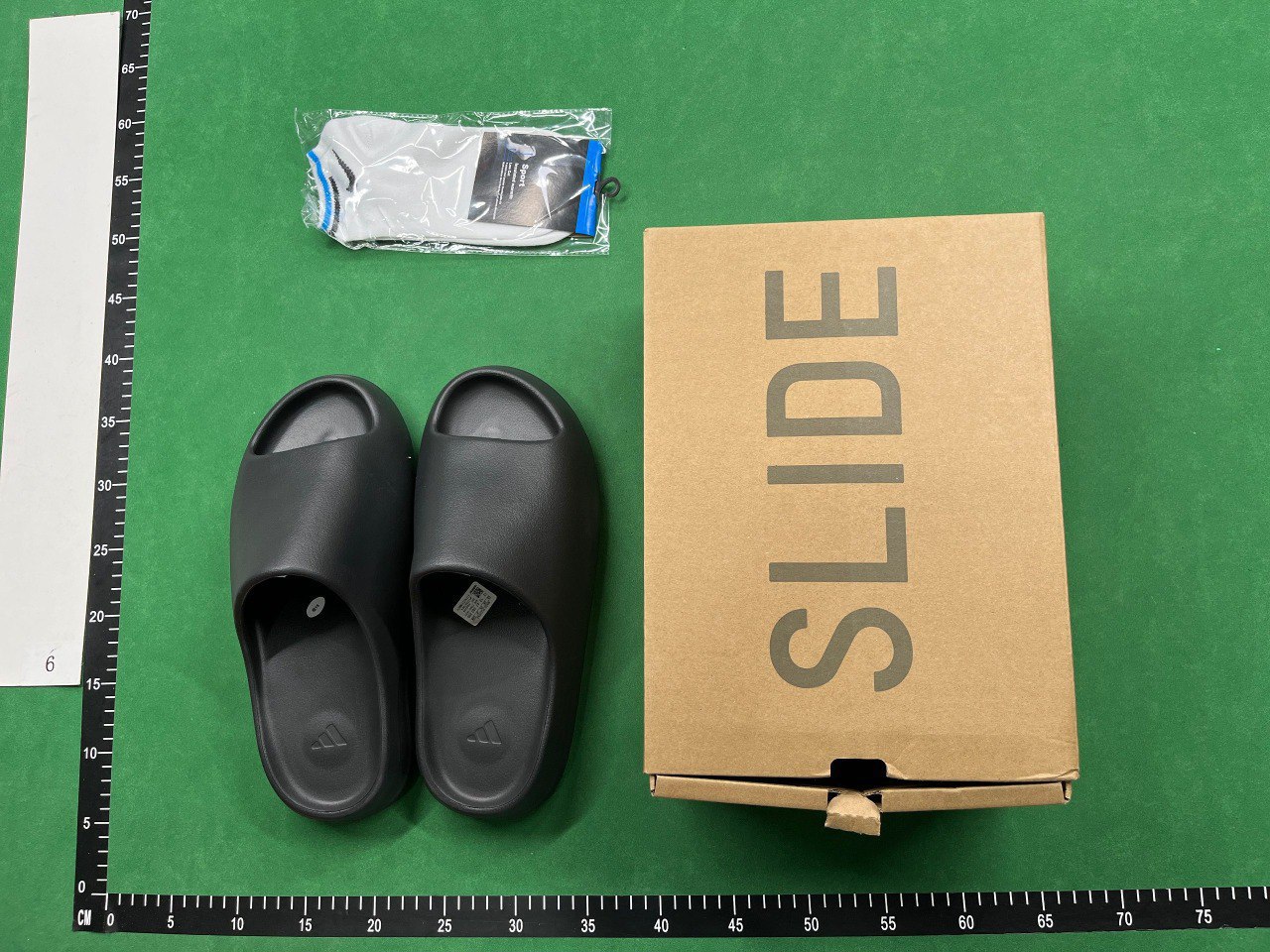 adidas yeezy slide                                             adidas yeezy slide                                                                                                                        -2