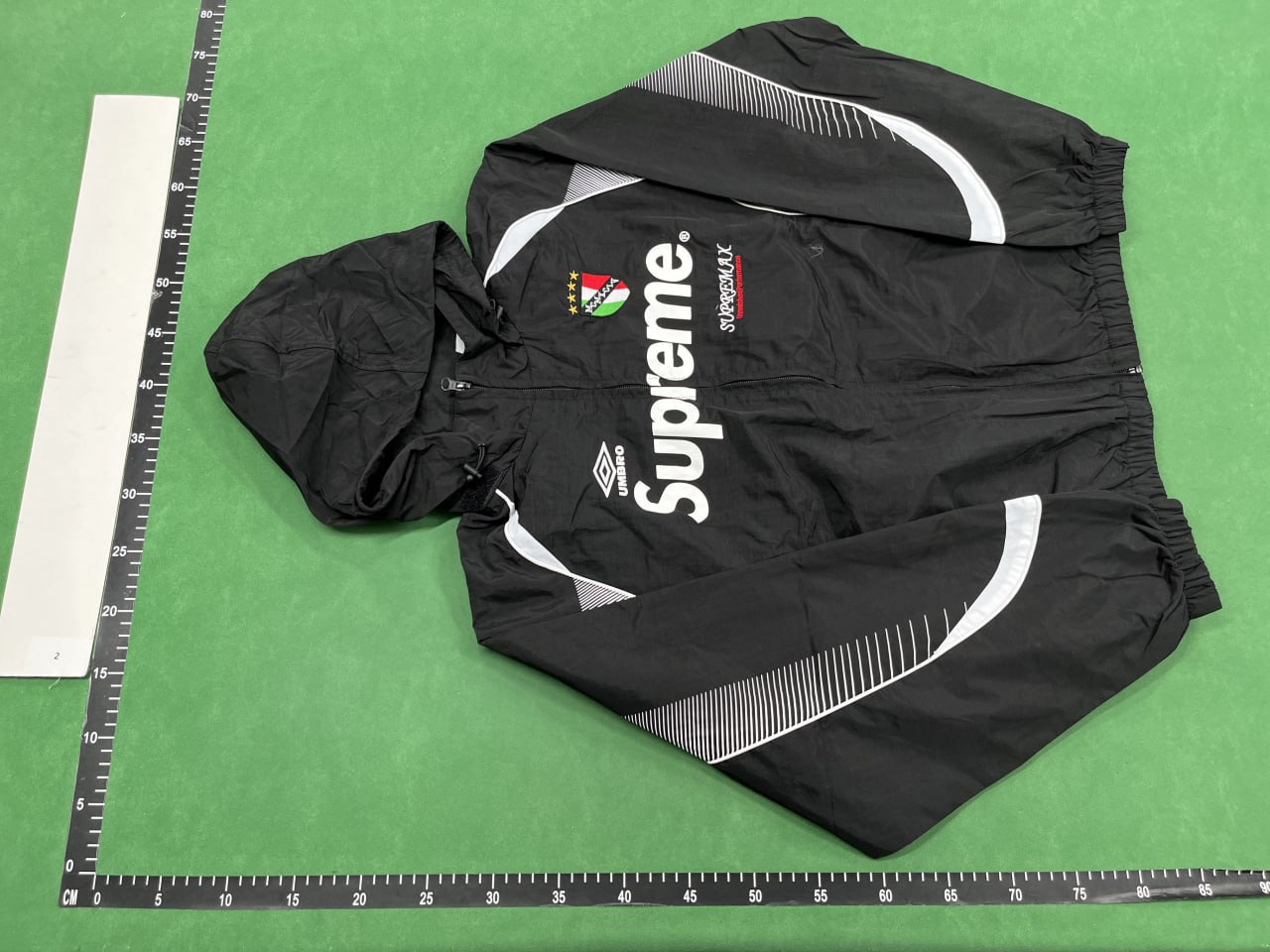Supreme SS22 Week 11 x umbro (19color) -3