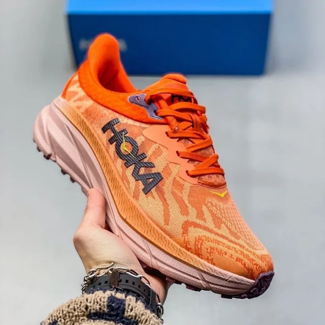 HOKA sneaker -2