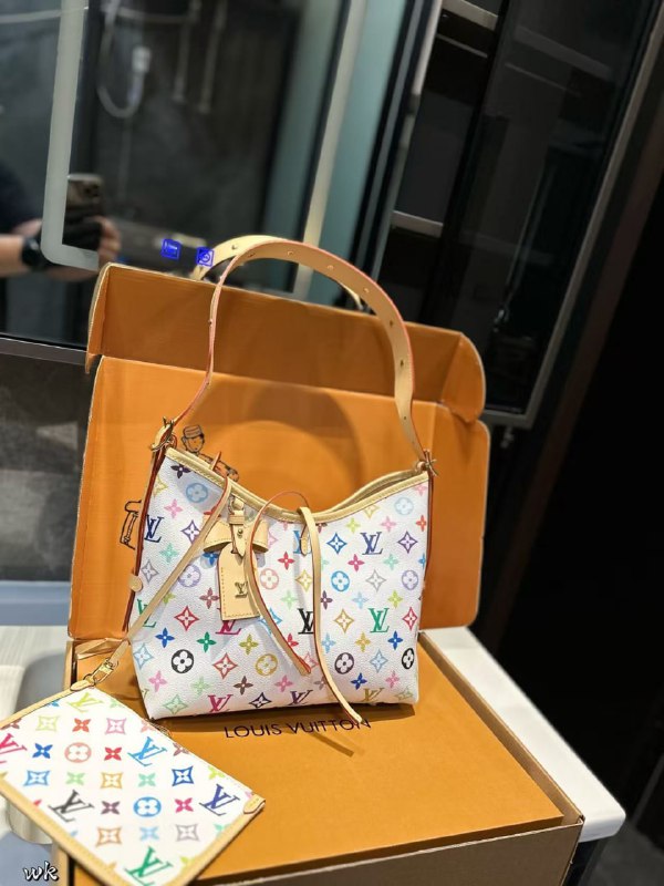 LV NFC genuine leather bag（40 