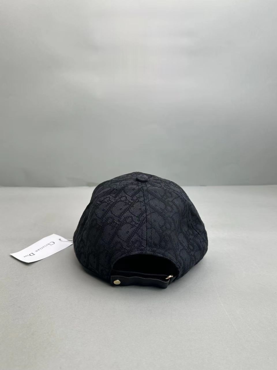 Dior hat1 -4