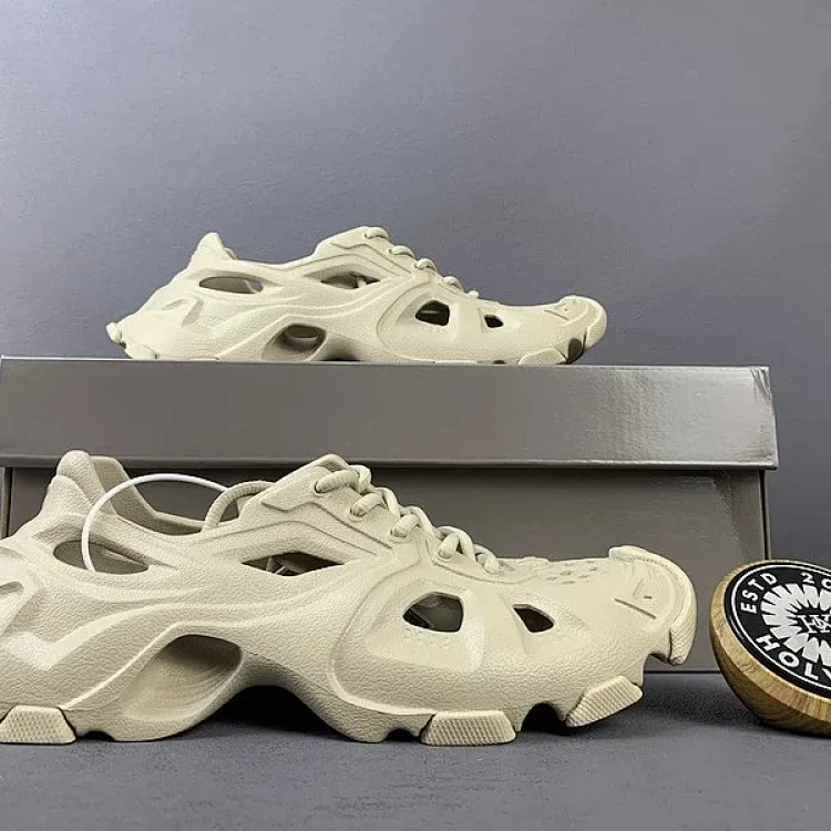 Balenciaga HD