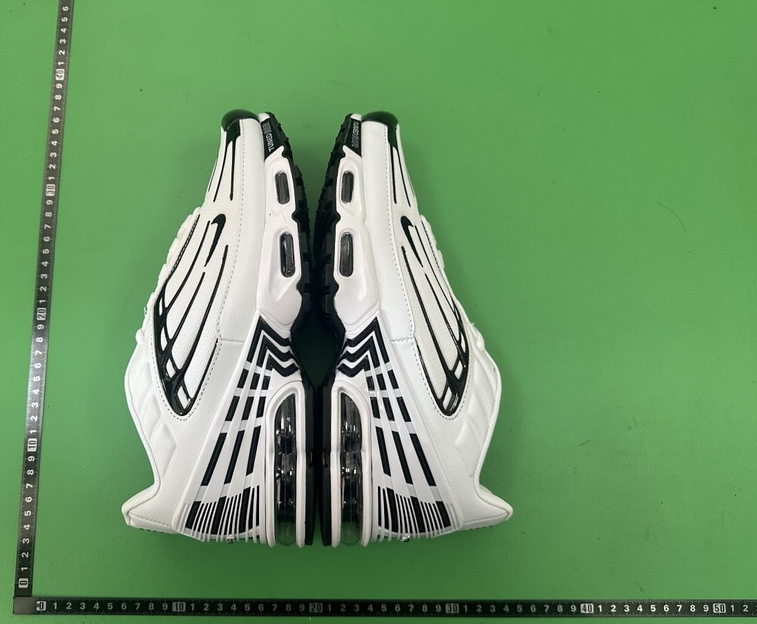  NIKE Air Max Plus 3  -4