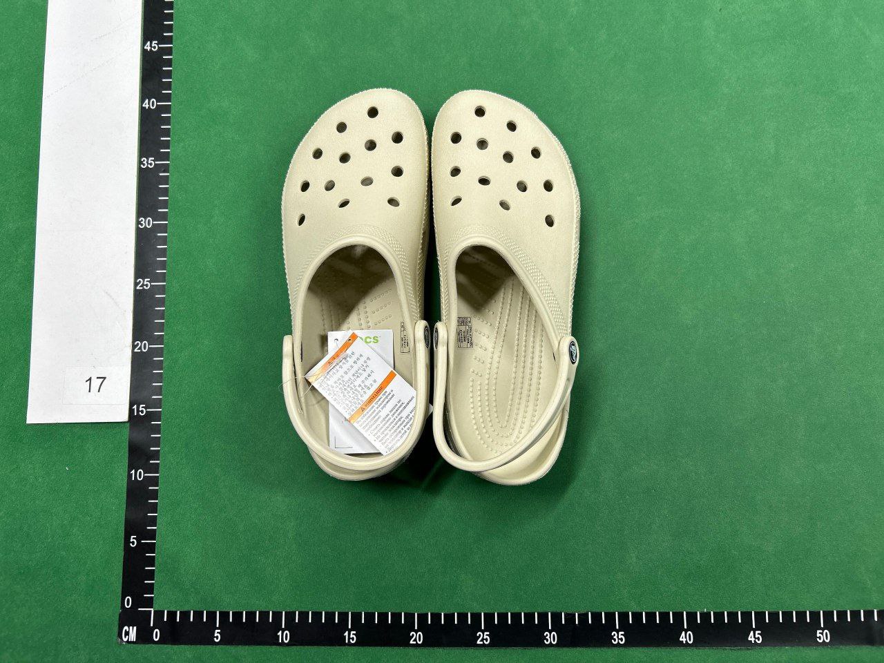  crocs -4