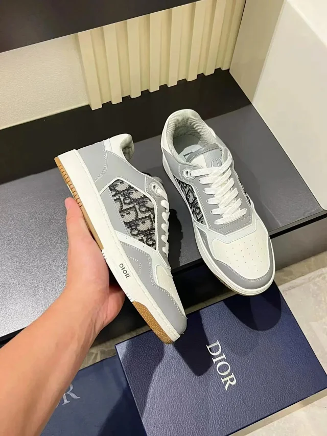 Dior B25 B27 Jam -2