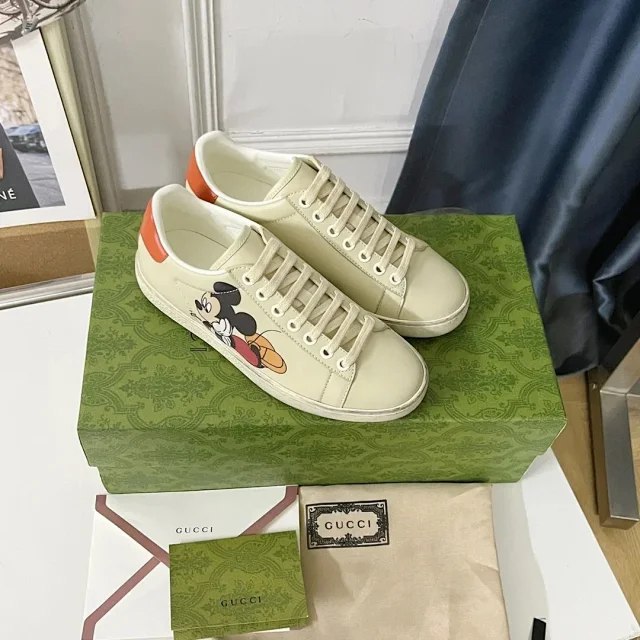 GUCCI ACE Round Toe Lace-Up Low-Top Sneakers -5