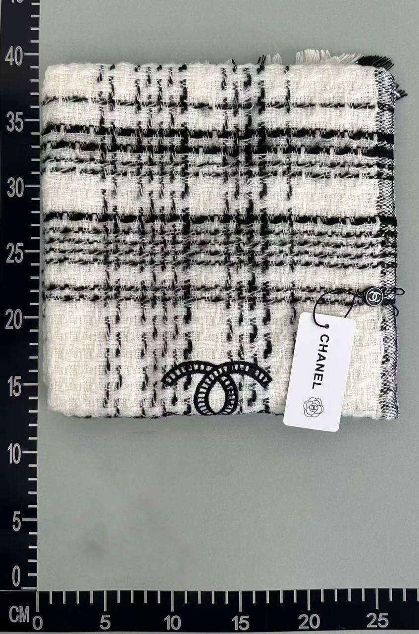 CHANEL Scarf -4