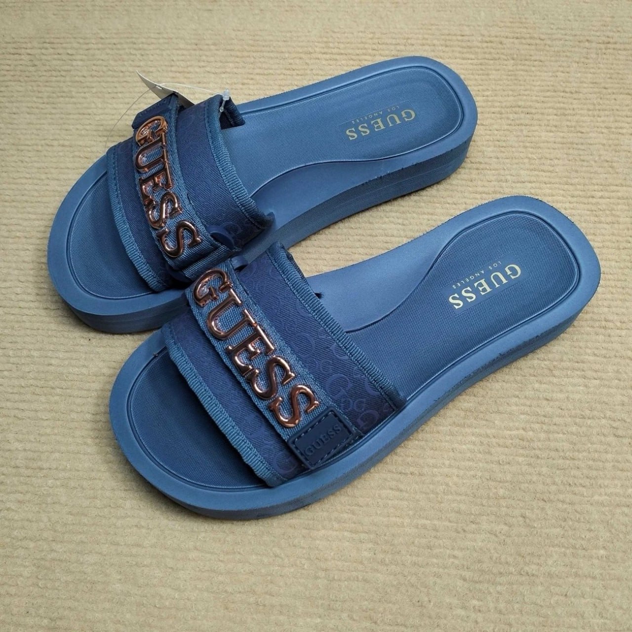 guess slippers -2