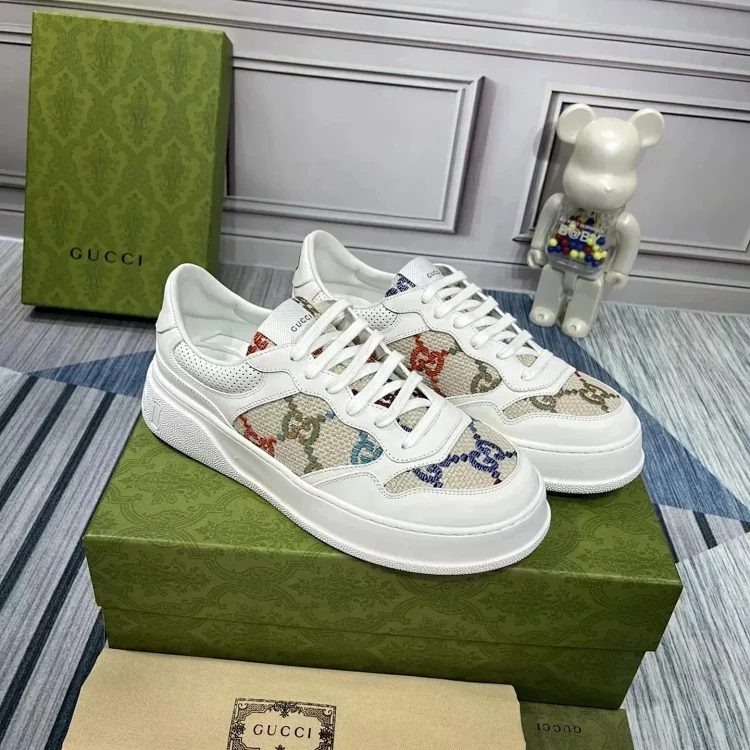  GUCCI GG shoe