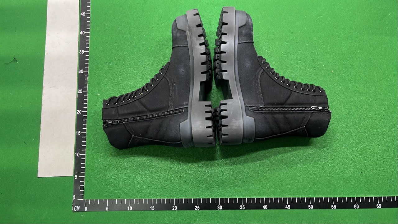 Balenciaga Strike -3