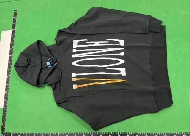 CHAQUETA VLONE -2