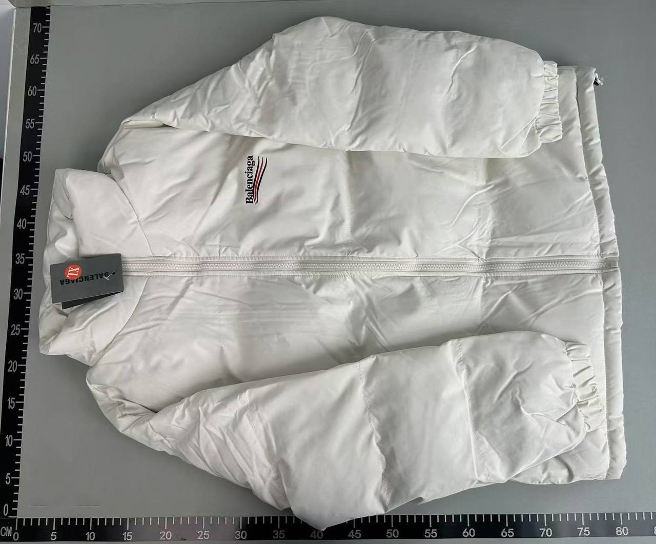 Balenciaga Puffer1 -2