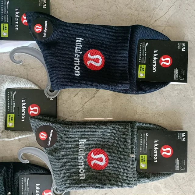  lululemon sock -2