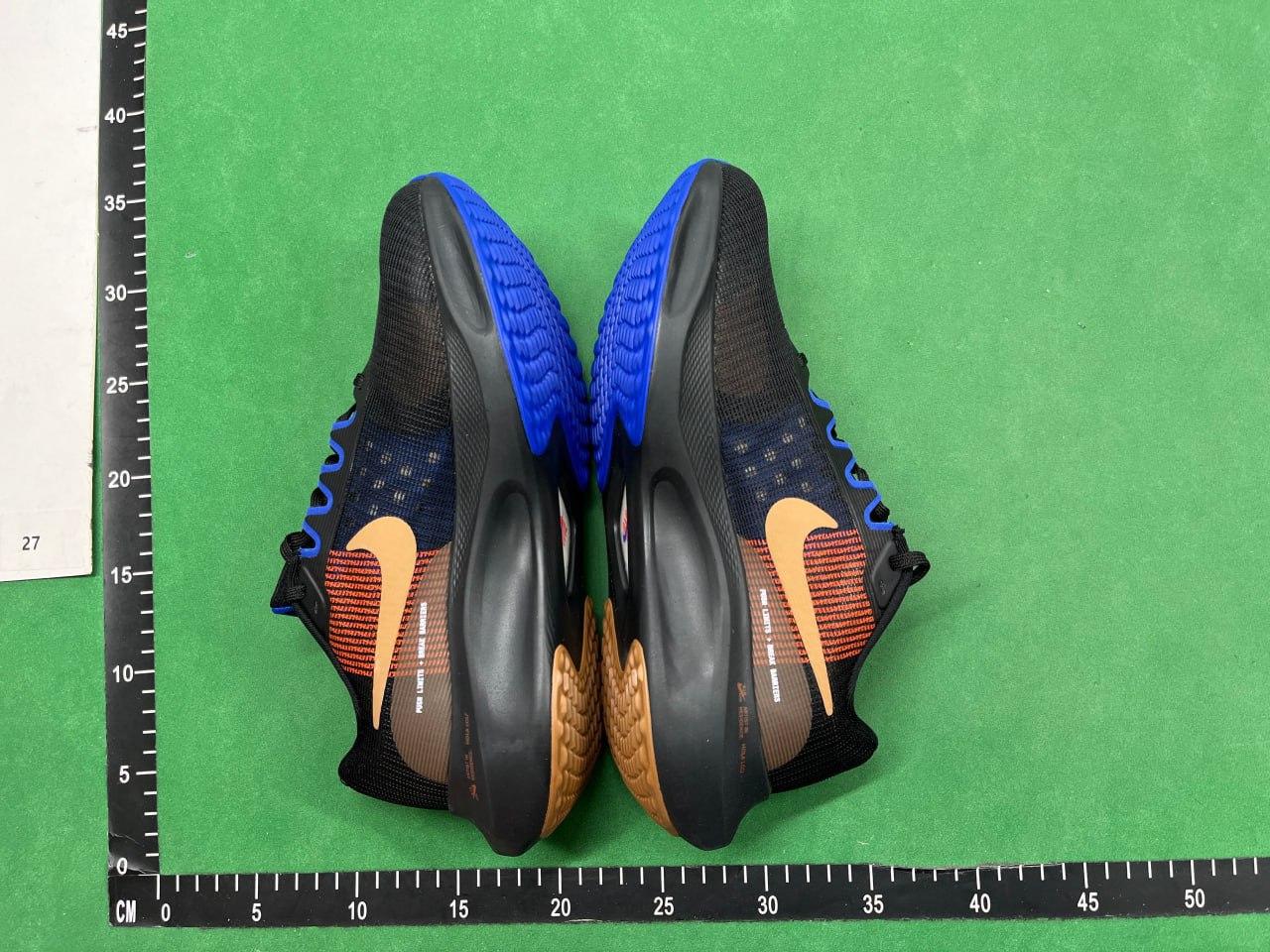  -ZOOM FLY5  -4