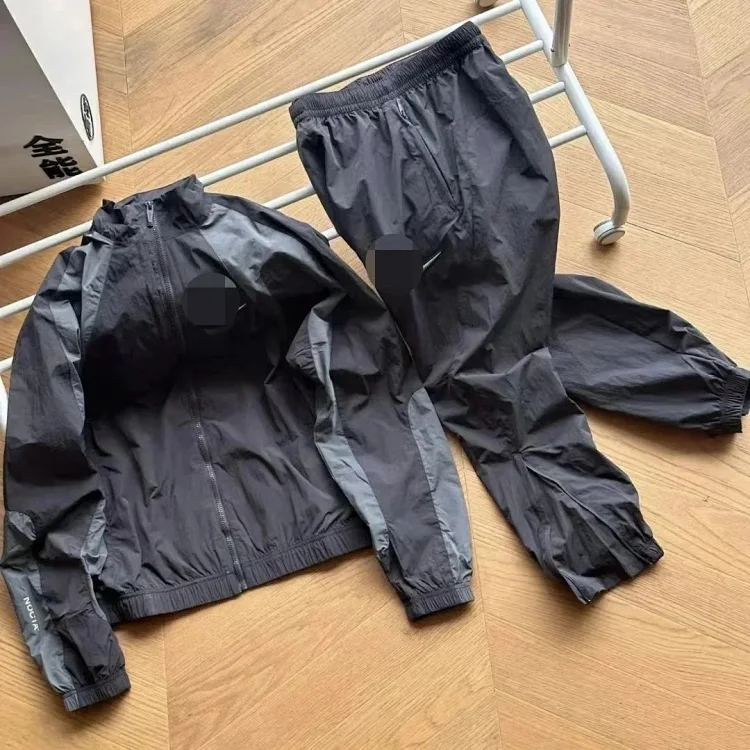 Moncler Laichefur Down Jacket