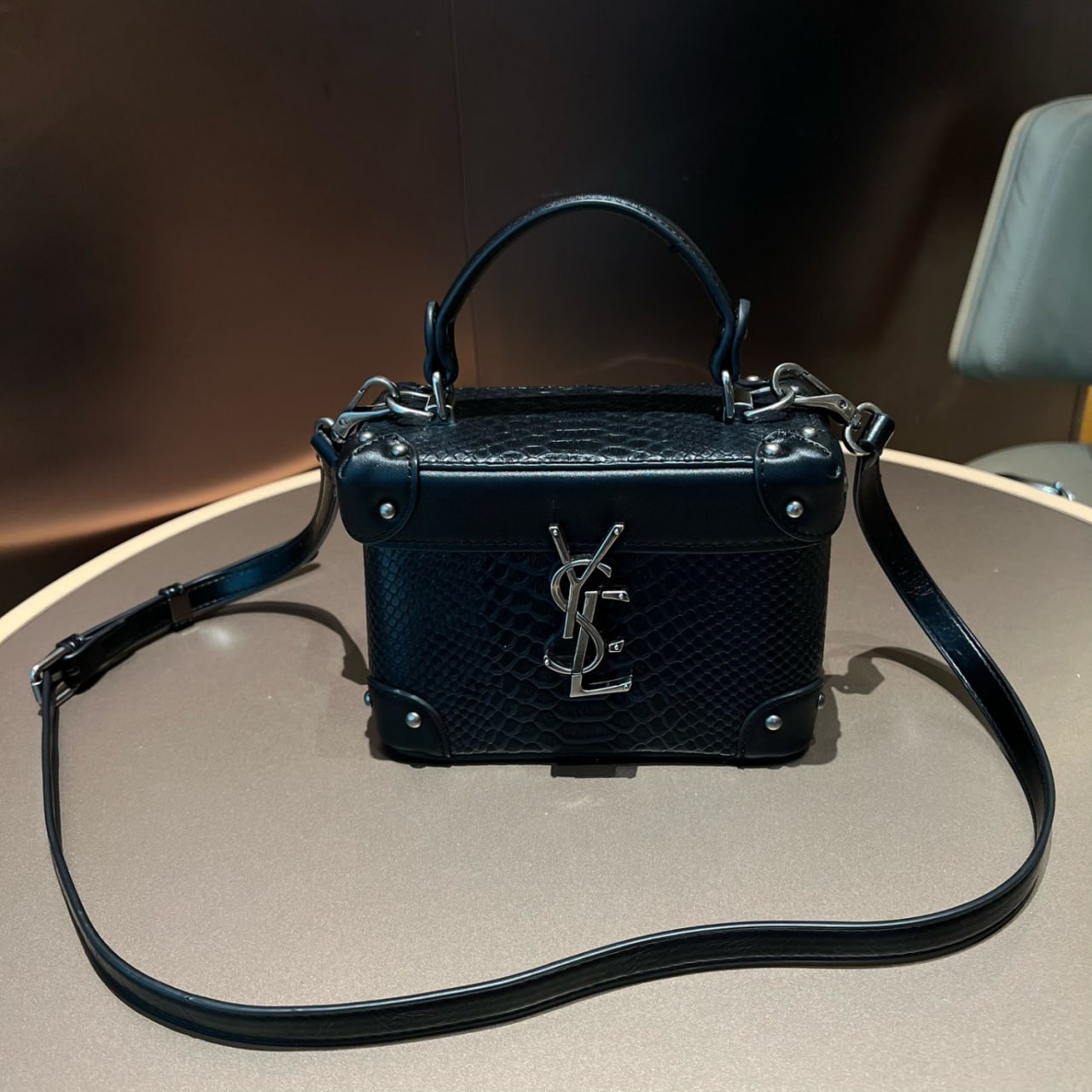 Laurent Shoulder Bag  -2