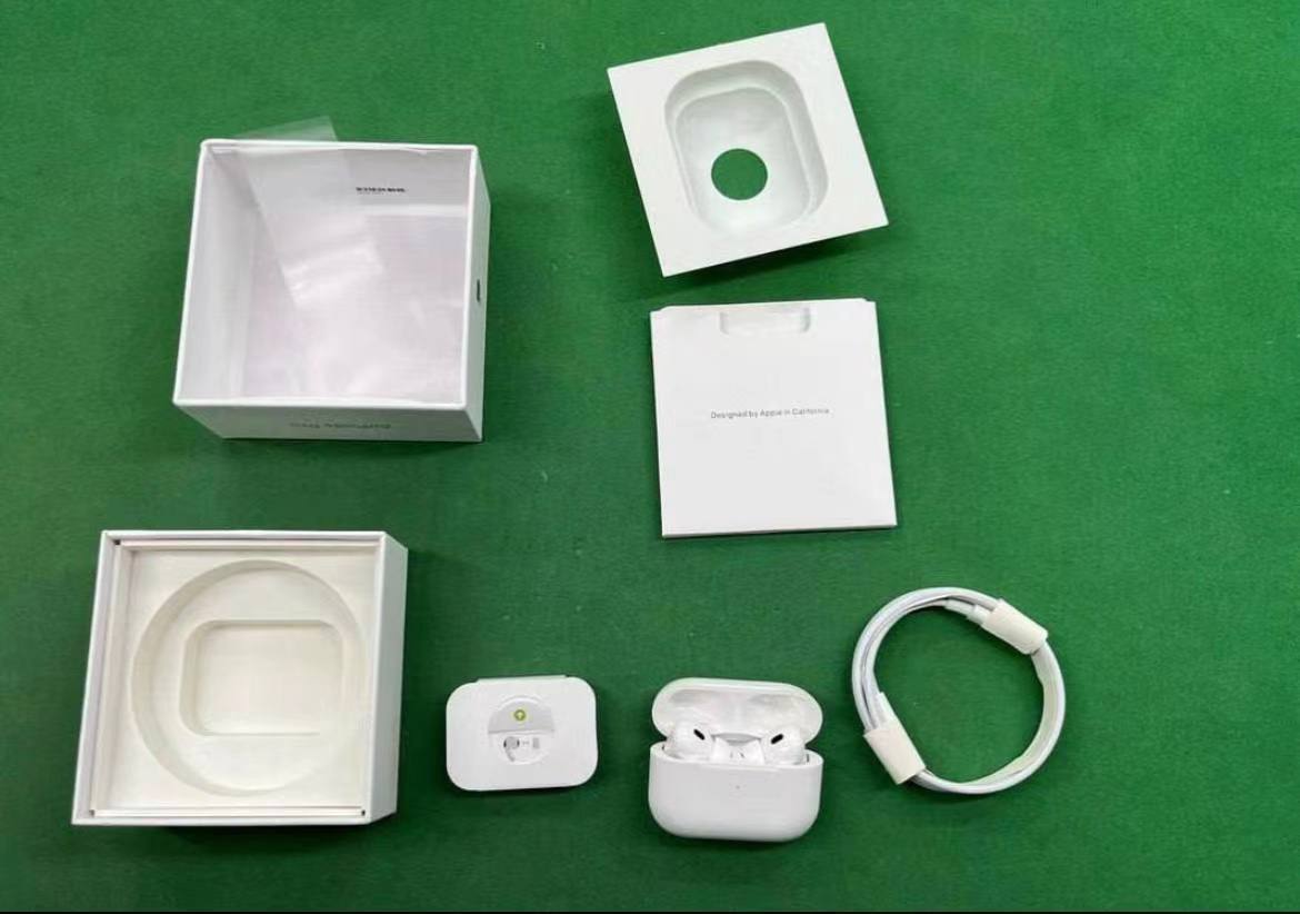 Apple AirPods Pro 2nd Generation [1 style] -3