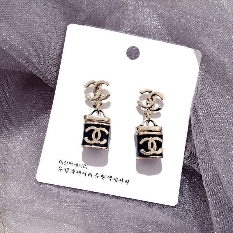  Chanel Fashion Earrings -4