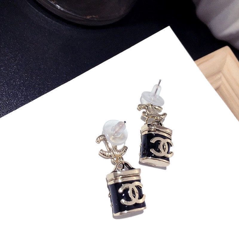  Chanel Fashion Earrings -3