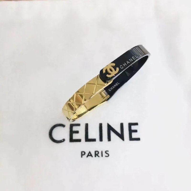 Chanel Quilted Bangle Bracelet [2 styles]） -4
