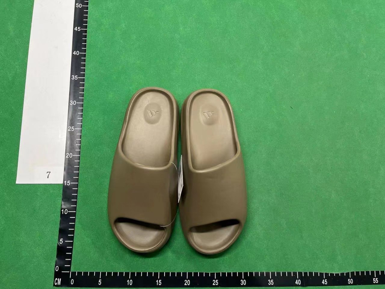 Yeezy  Slide -5