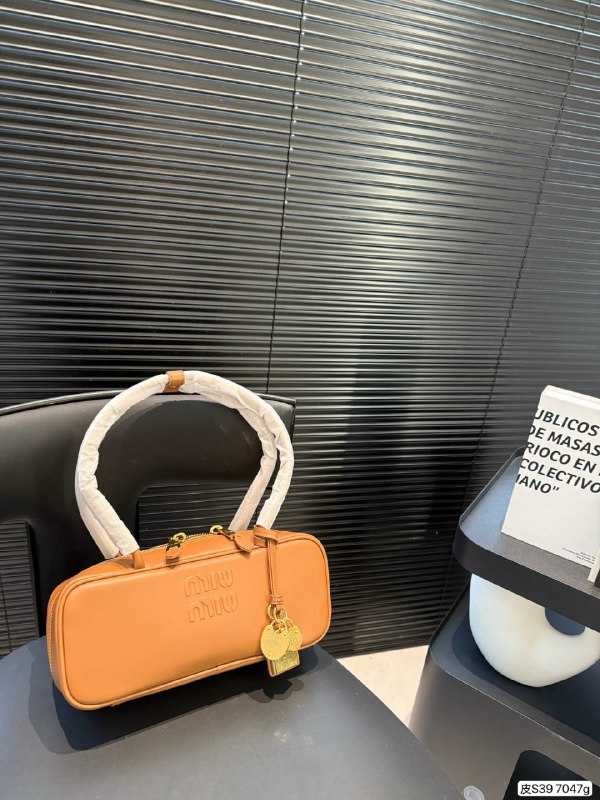   miumiu bag2 -3