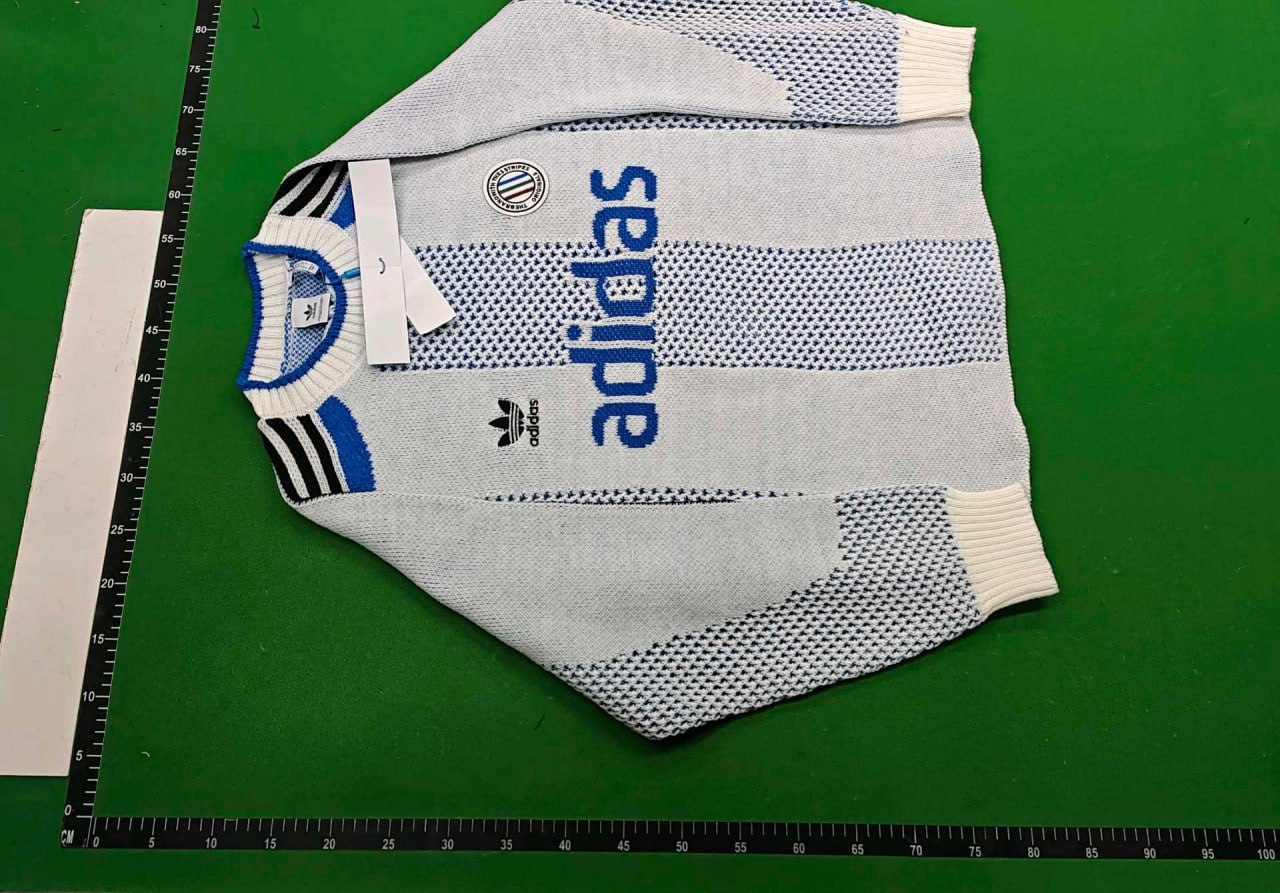 Adidas Sweatshirt -4