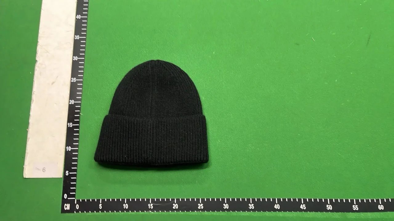 Burberry Beanie -3