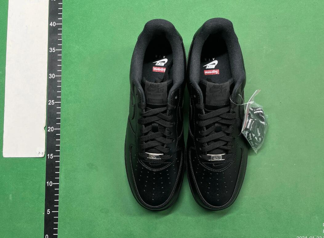    Nike Air Force 1 Supreme -5