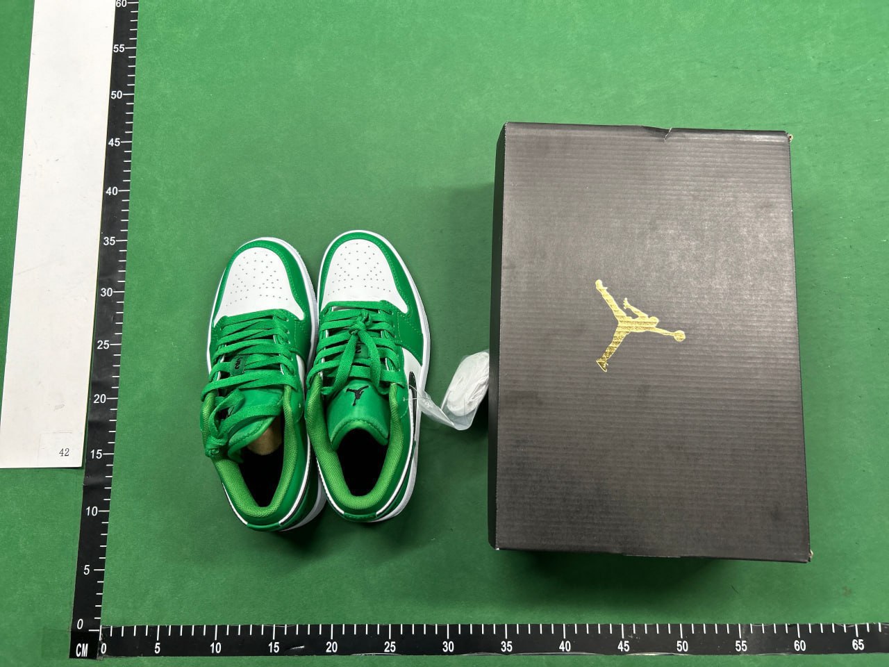   Air Jordan 1 Low OG Sneakers [12 styles] -3