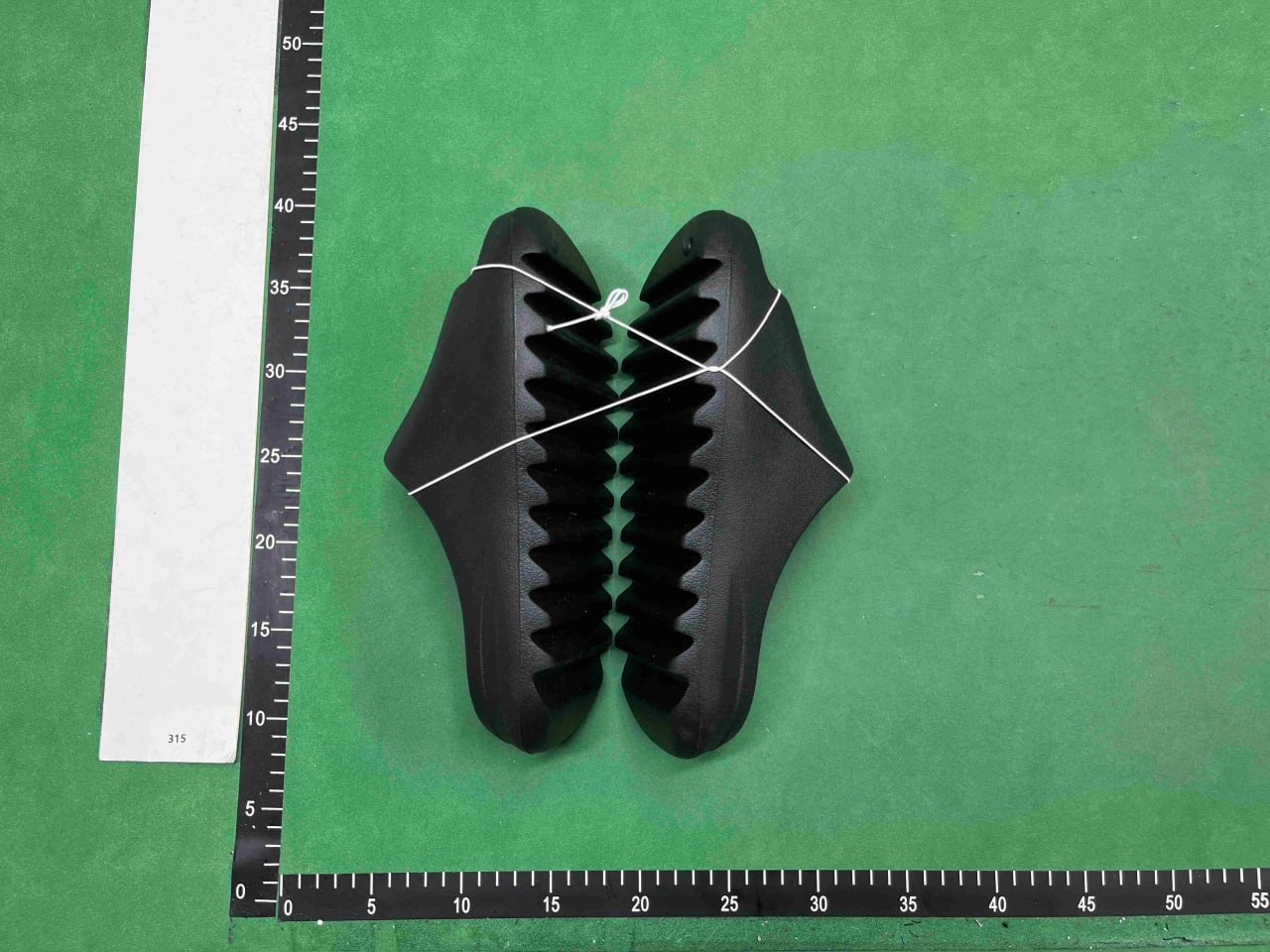   Adidas Yeezy Slide Slippers [15 styles] -2