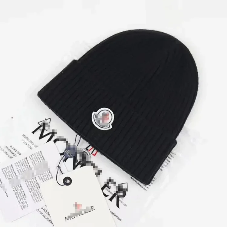 Moncler Beanie Knitted Hat [15