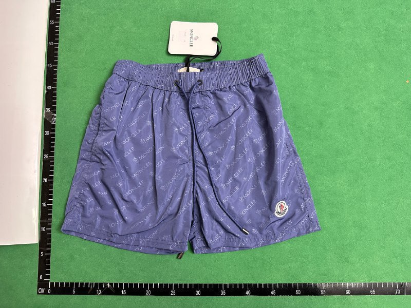 Moncler shorts  (23 CP) -4