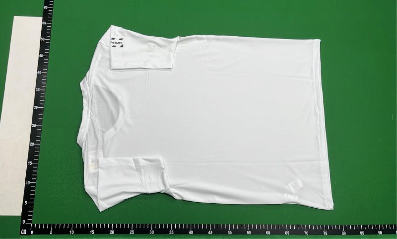 Under Armour Tshirt/shorts -2
