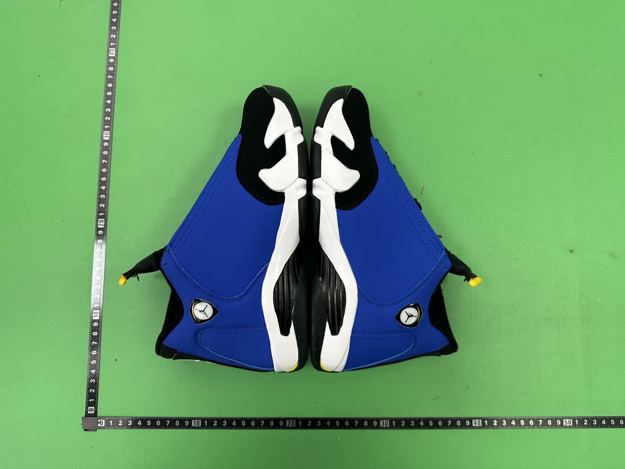  TOP    JORDAN  14 -4