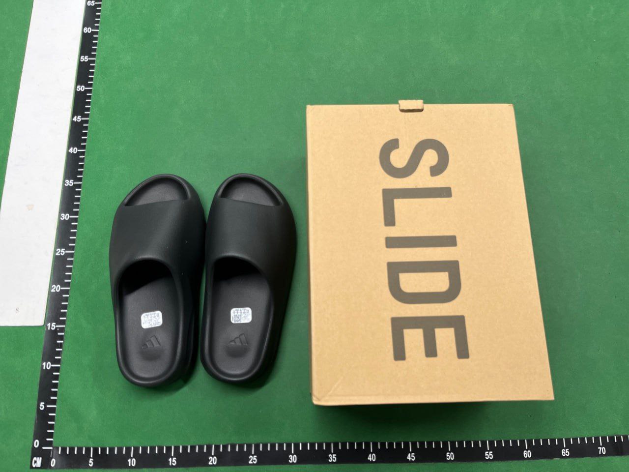  Yeezy  Slide -4