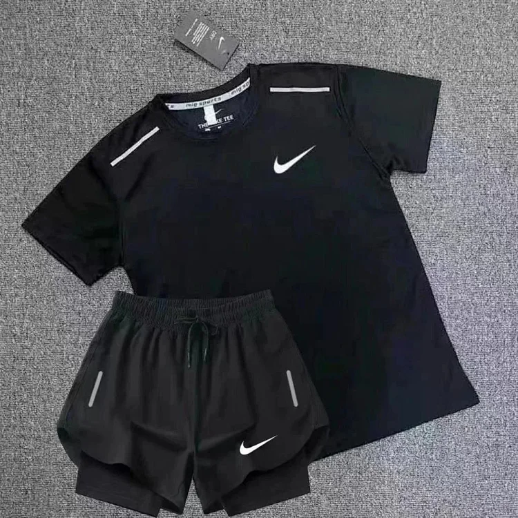   Nike short T-shirt sets