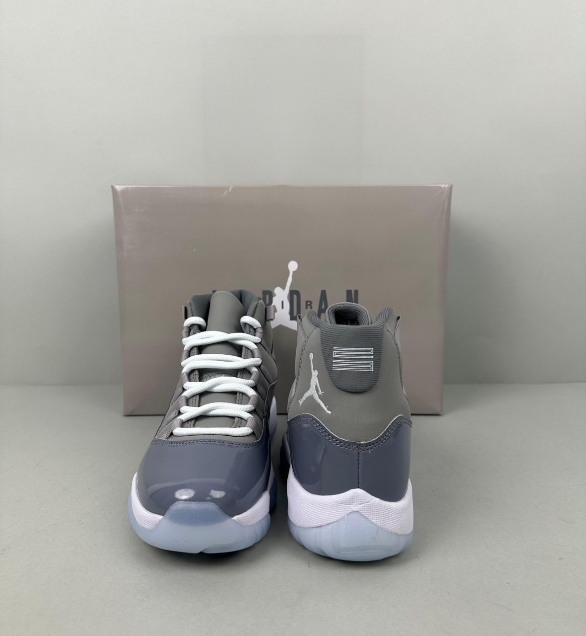  NIKE AIR JORDAN 11 -5