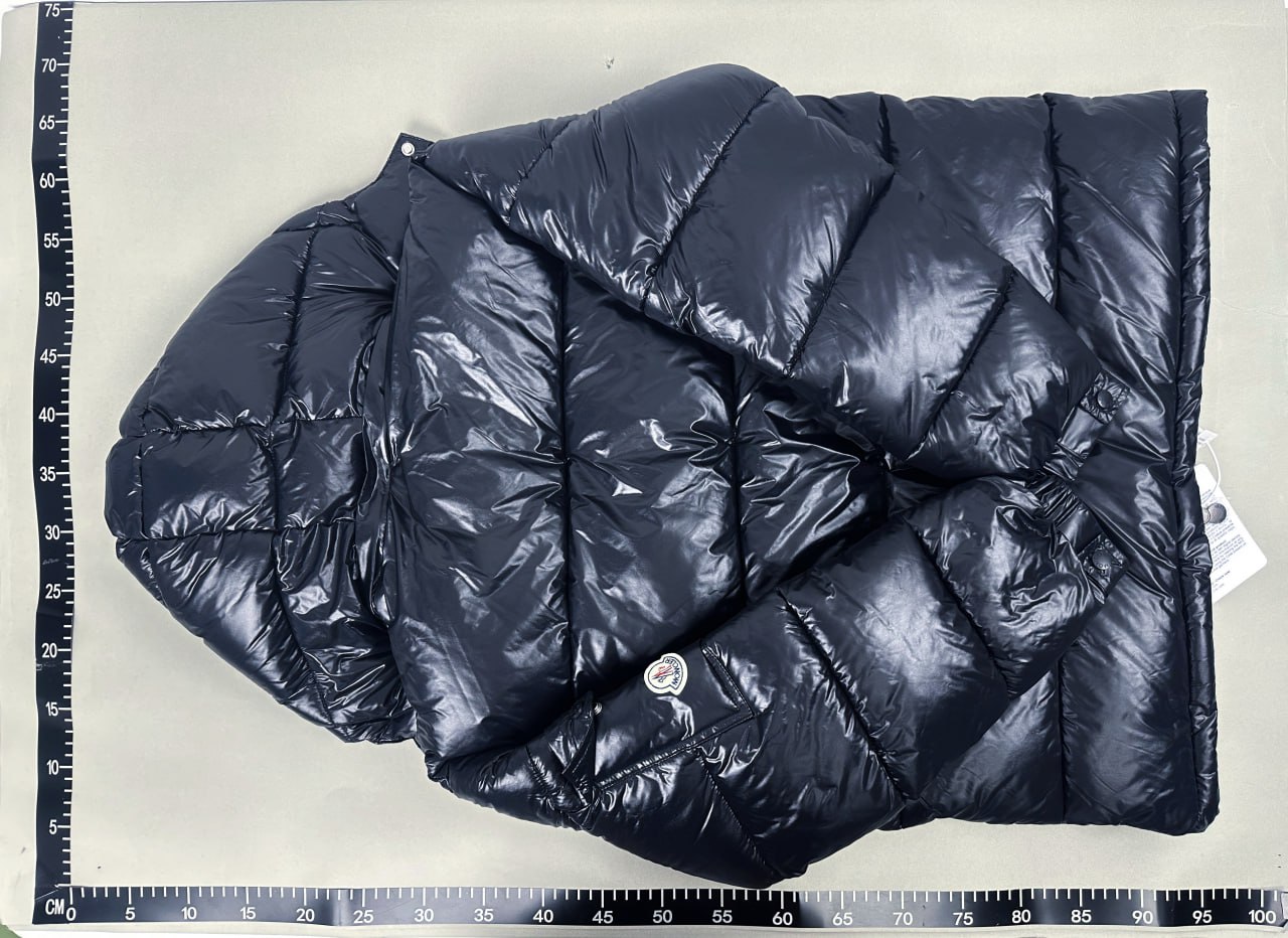 Moncler Quilted Jacket1 -3