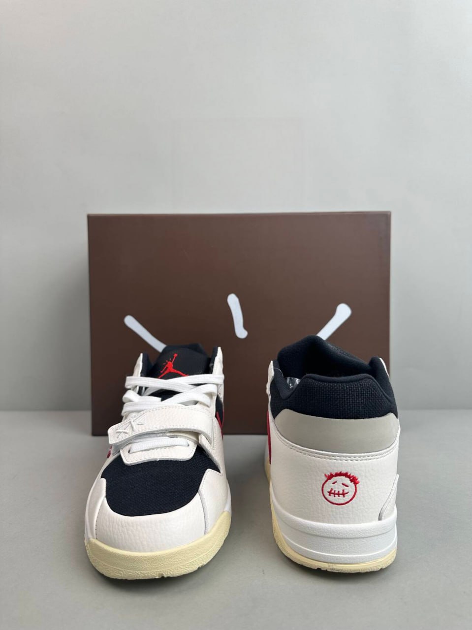 Jordan 1 Low x Travis Scott -5