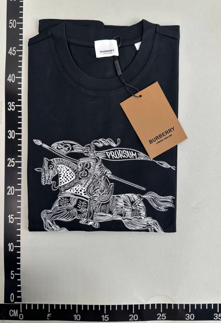   Burberry Tee -2